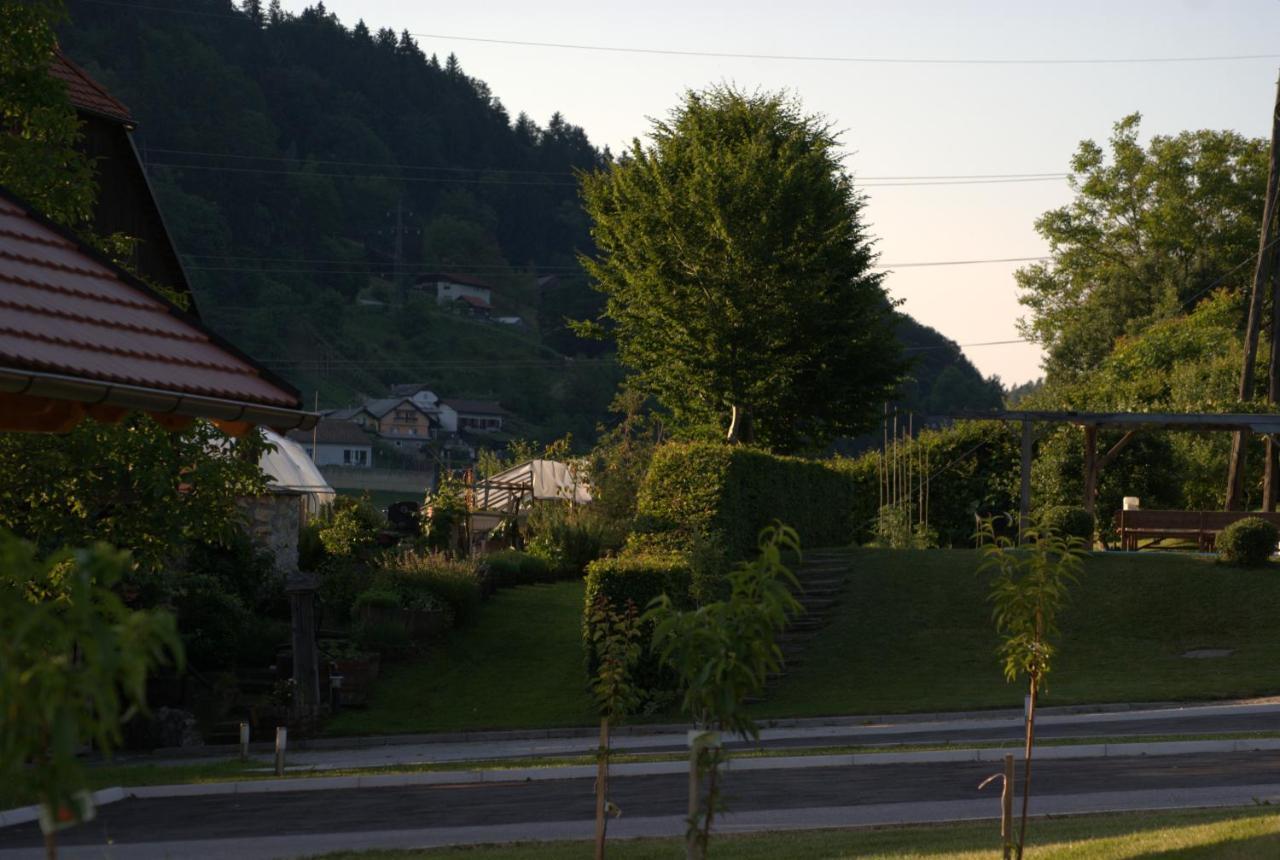 Glamping Laško Exteriér fotografie